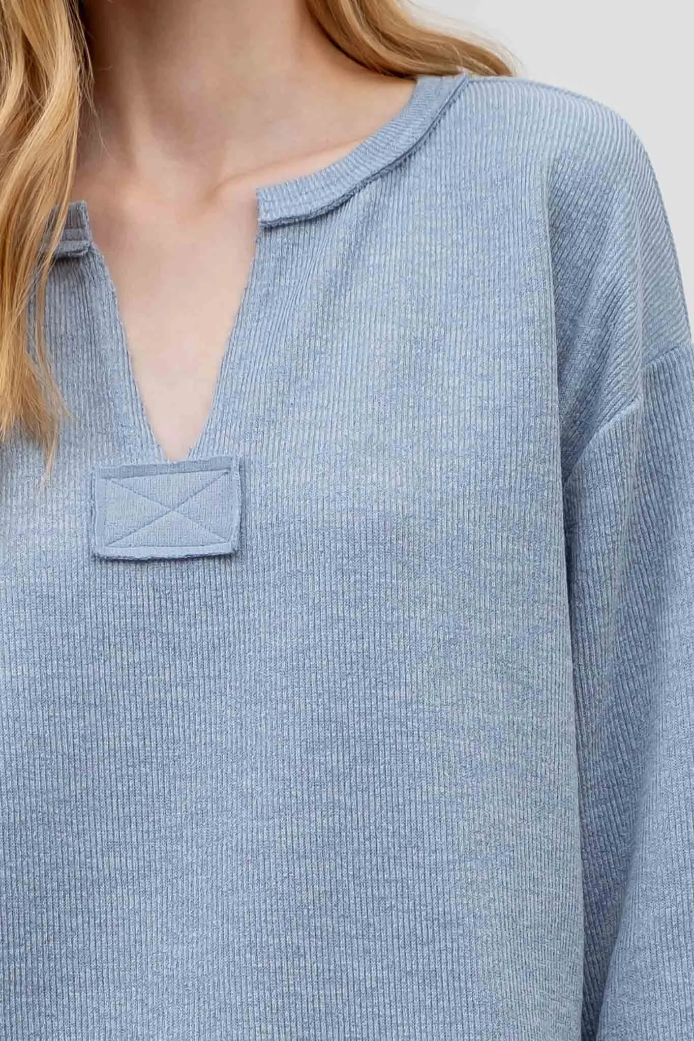 3/4 Folded Sleeve Rough Hem Top