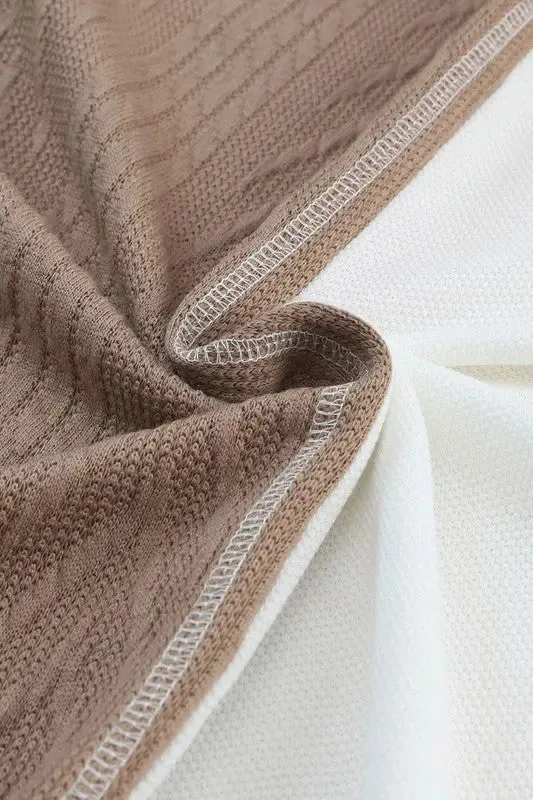 Cable Knit Color Block Round Neck Sweater