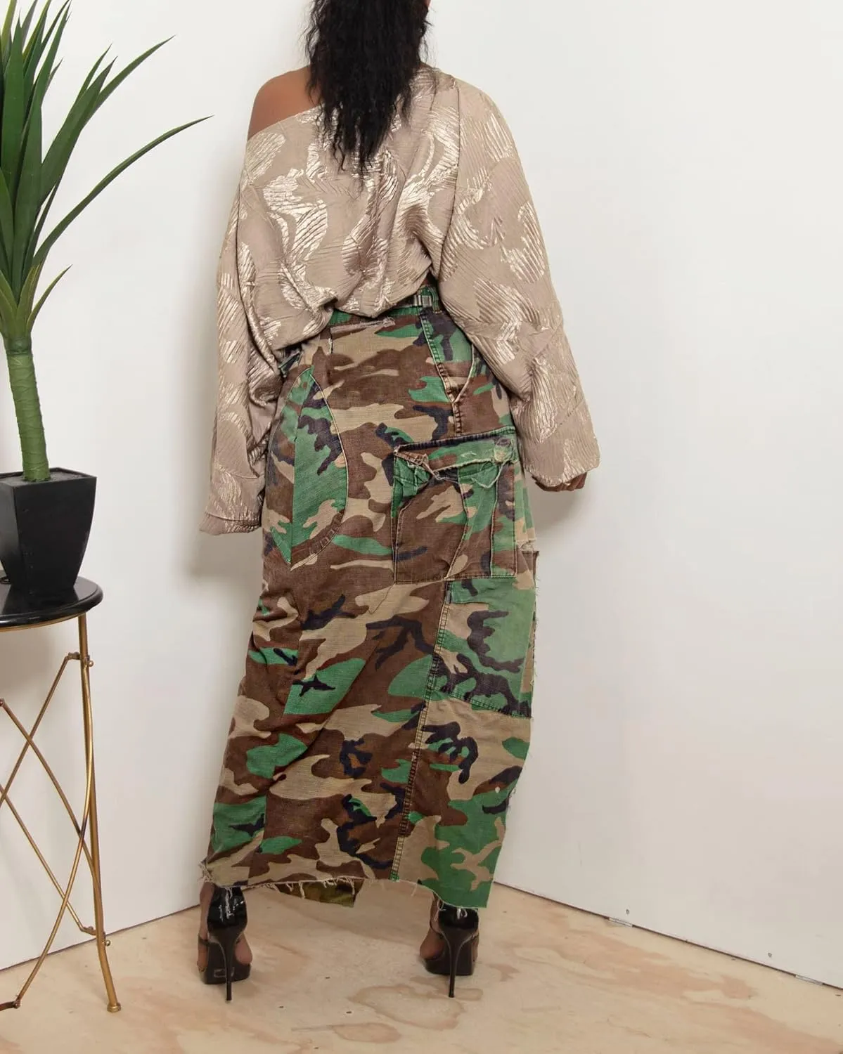 Hotmiss Camo Skirts for Women High Waisted Mini Skirt with Pocket Camouflage Skirt with Split