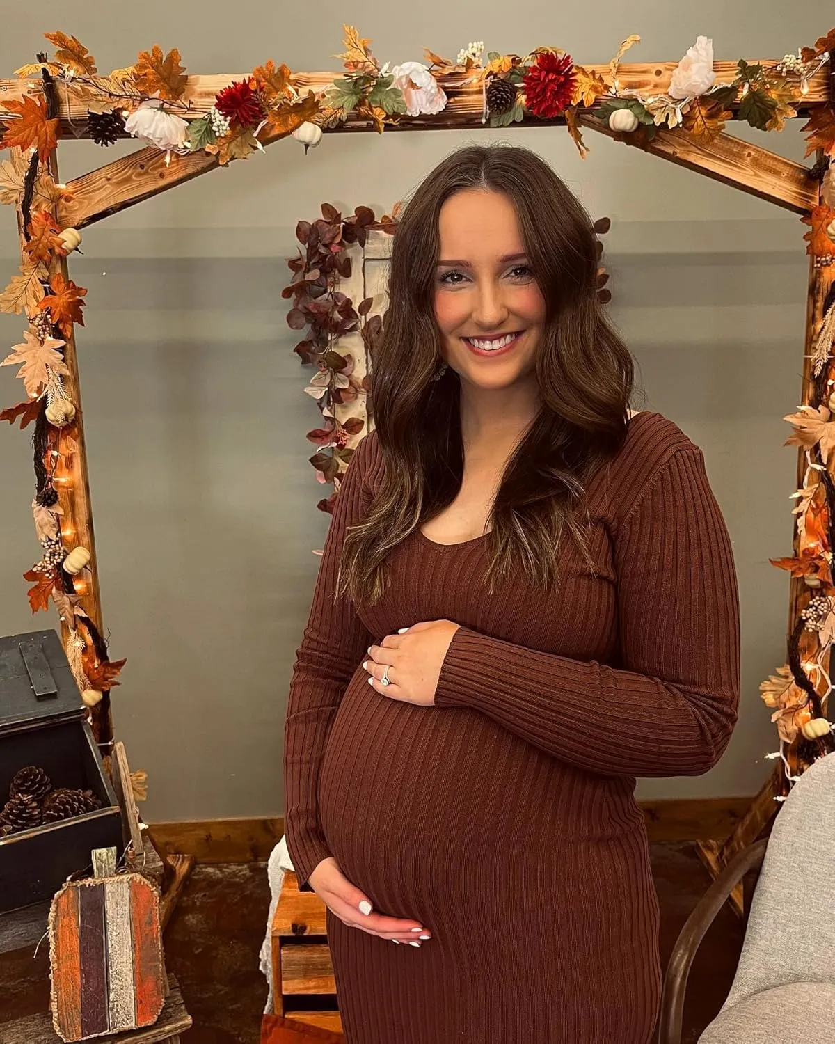Maternity Dress Long Sleeve V Neck Knit Stretchable Sweater Dresses Pregnancy Clothes for Photoshoot Baby Shower