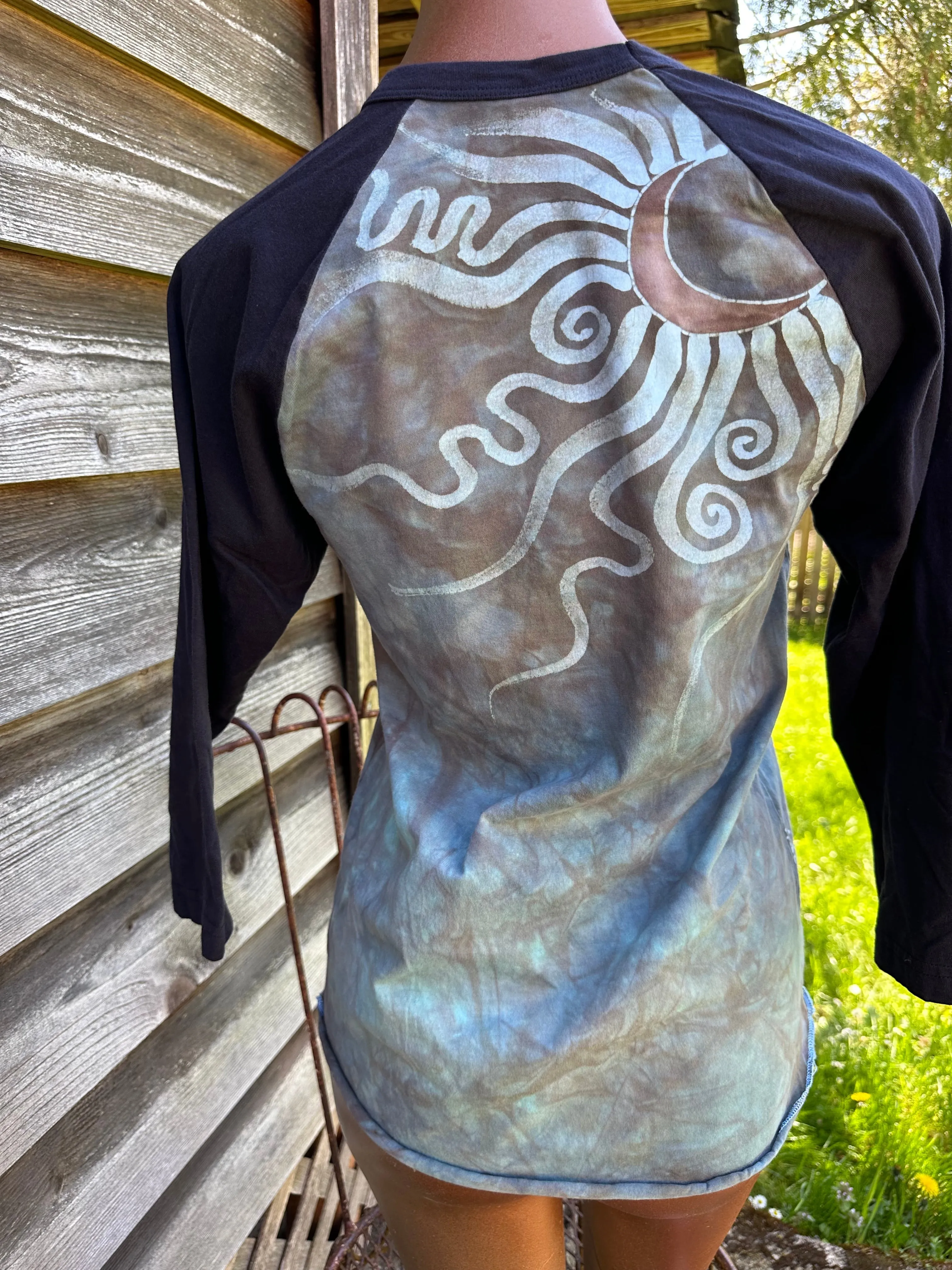 Mint Garden Tree of Life with Dark Gray Quarter Sleeves