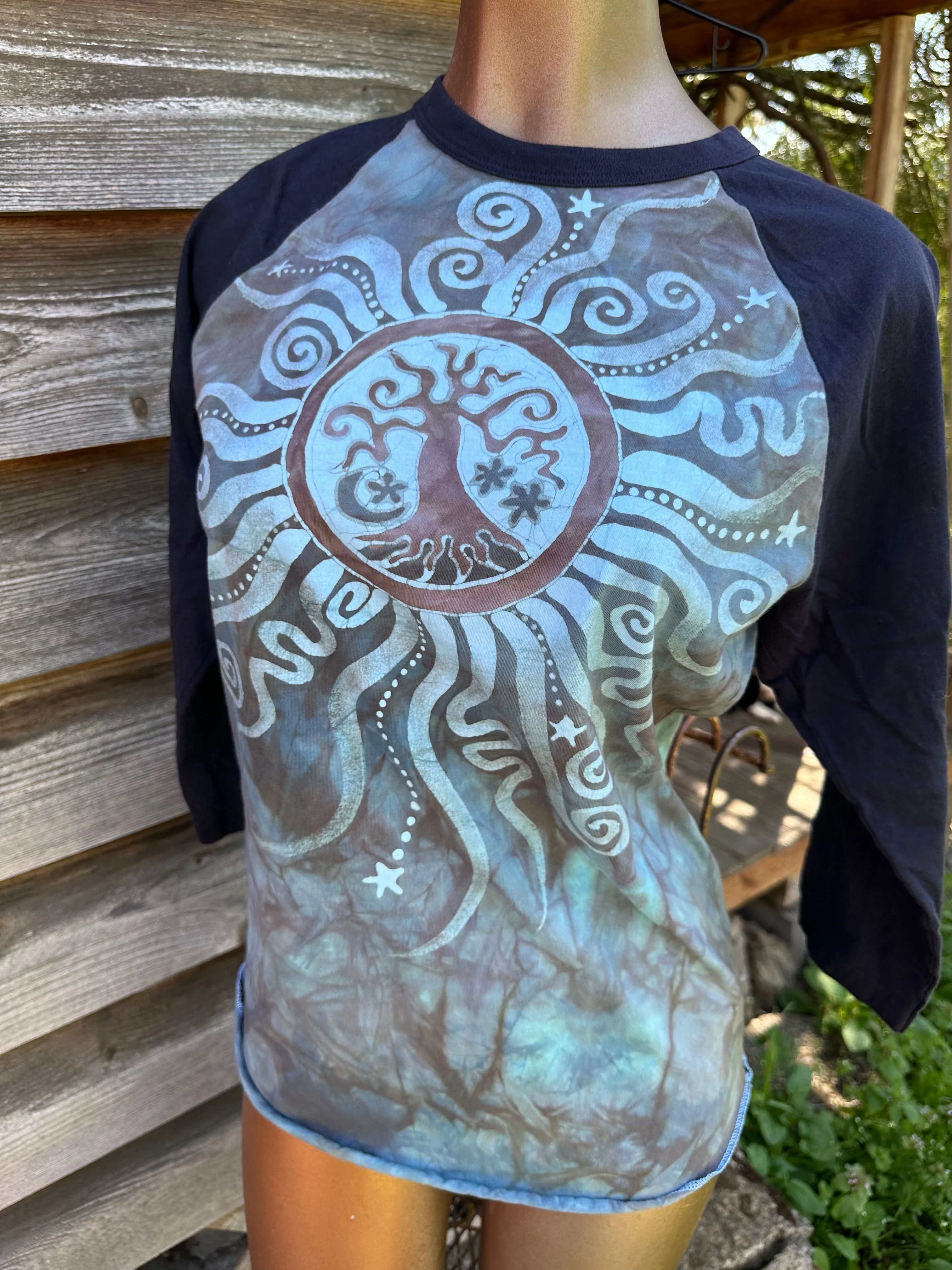 Mint Garden Tree of Life with Dark Gray Quarter Sleeves