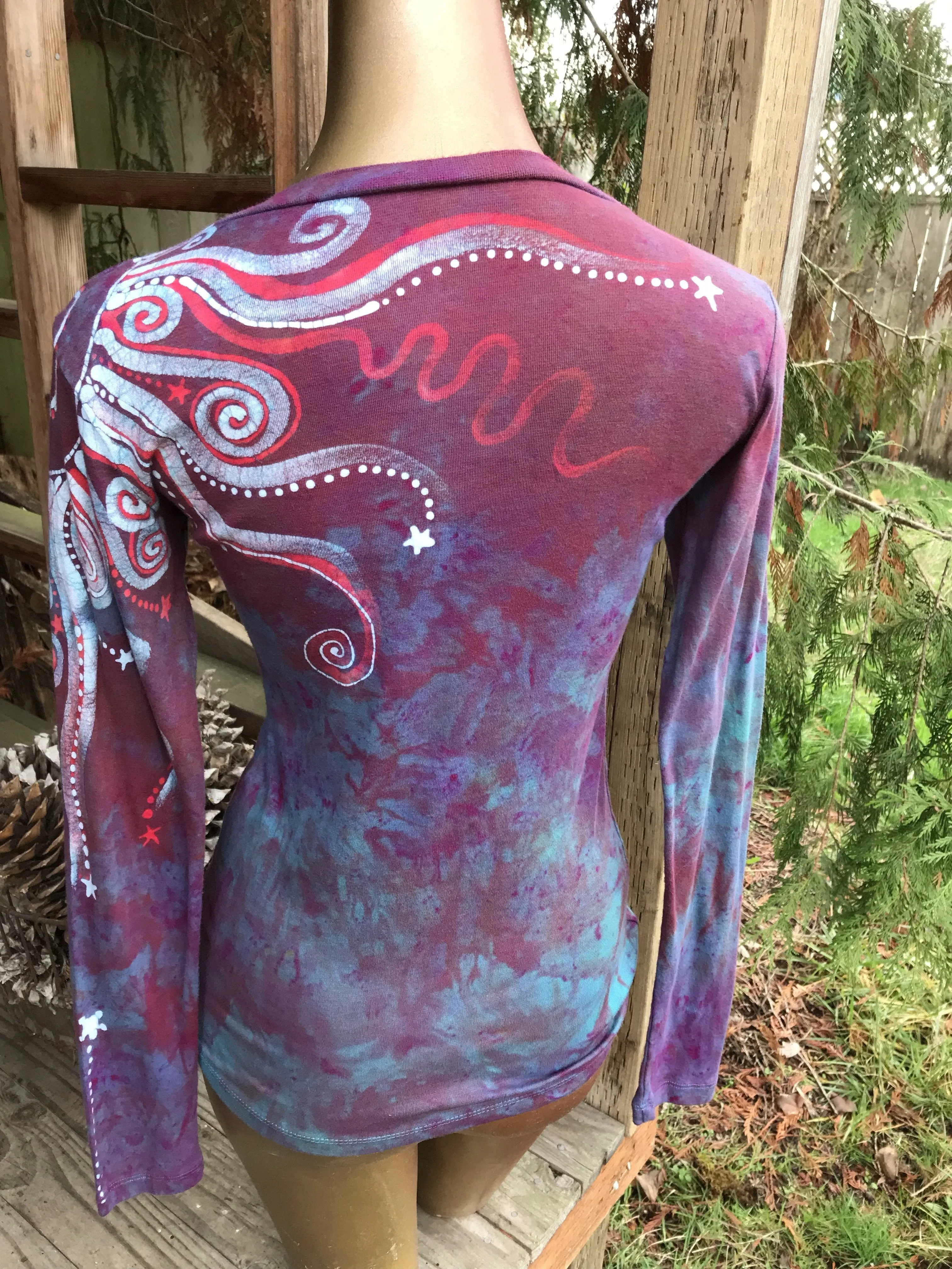 Running River Circle Of Life Handmade Batik Long Sleeve Vneck Tee