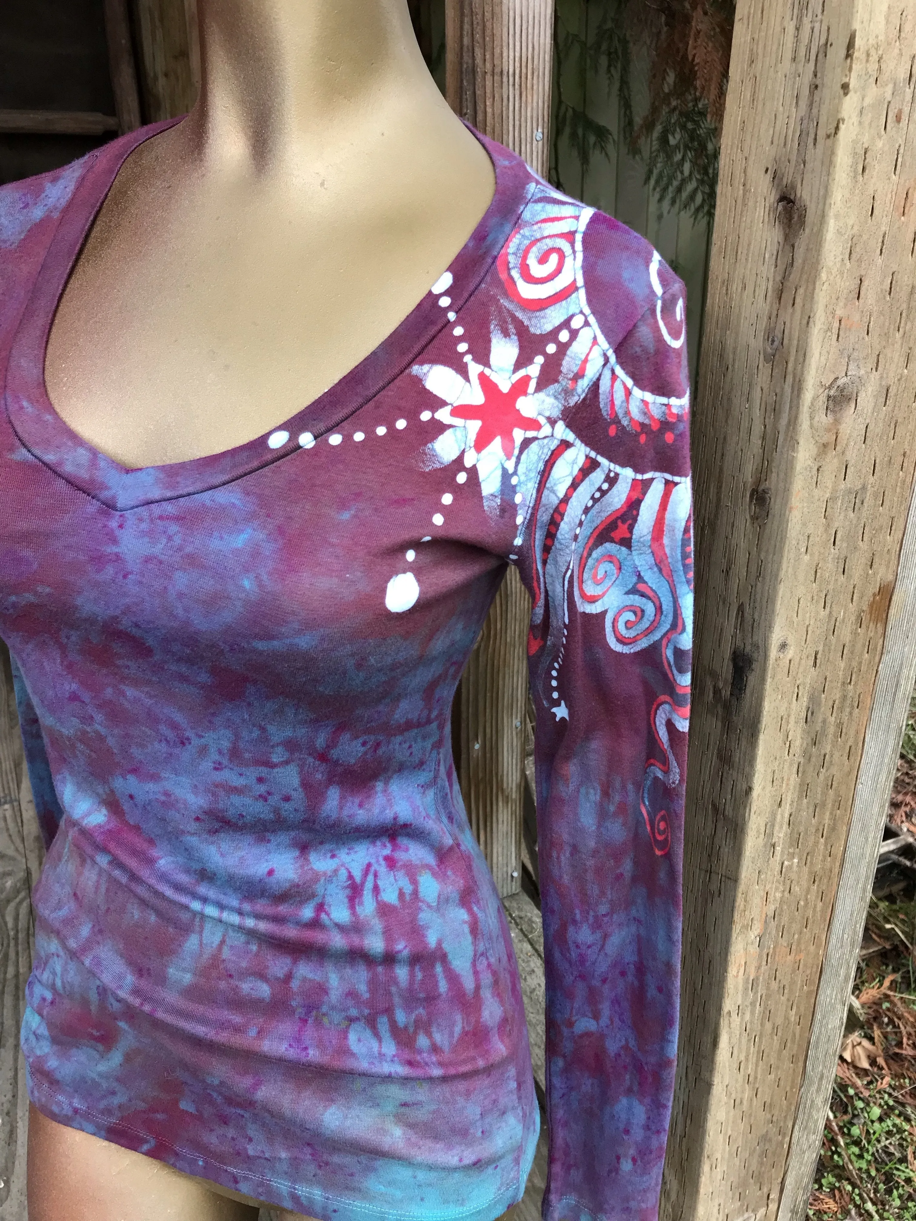 Running River Circle Of Life Handmade Batik Long Sleeve Vneck Tee