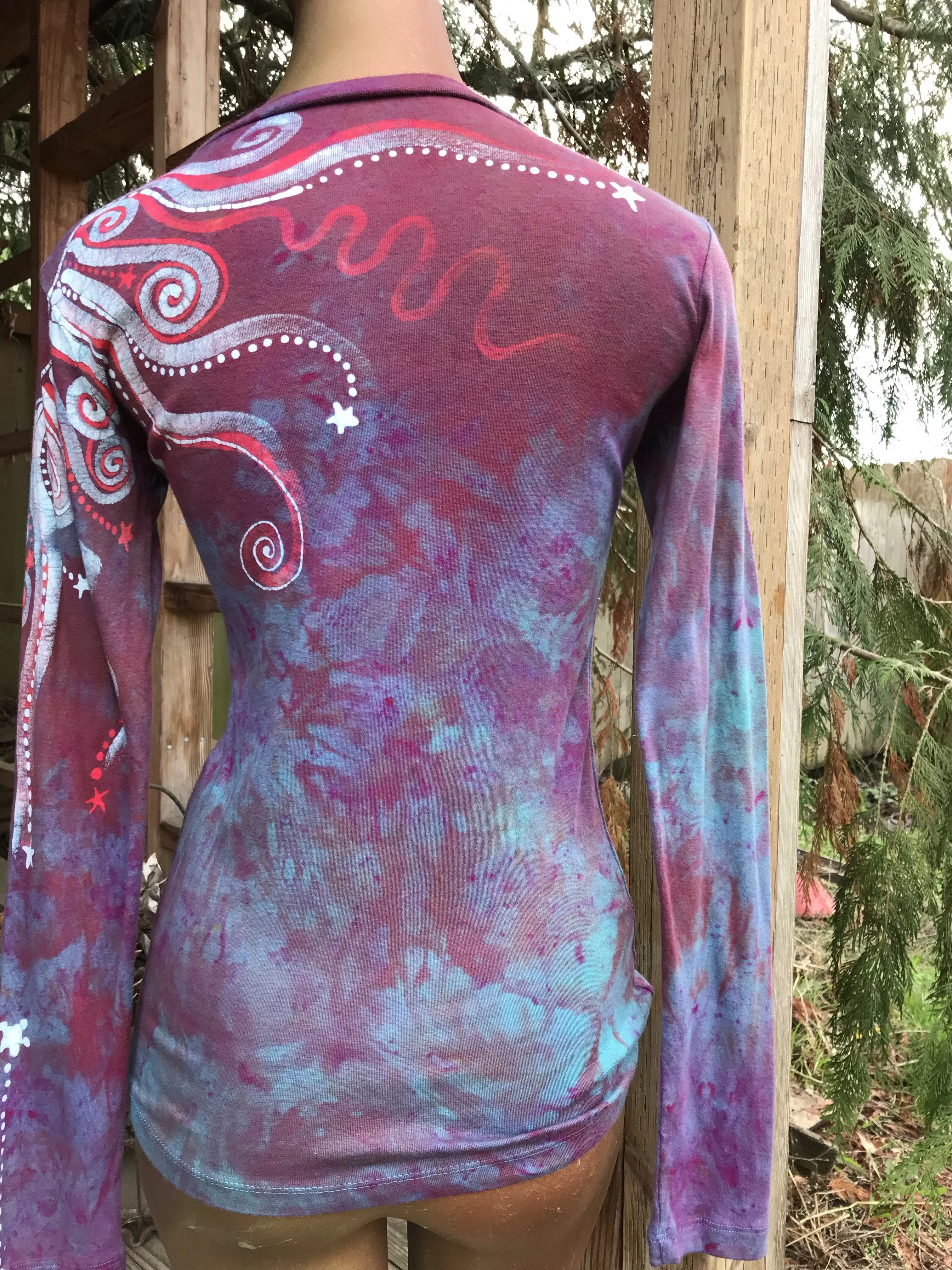 Running River Circle Of Life Handmade Batik Long Sleeve Vneck Tee