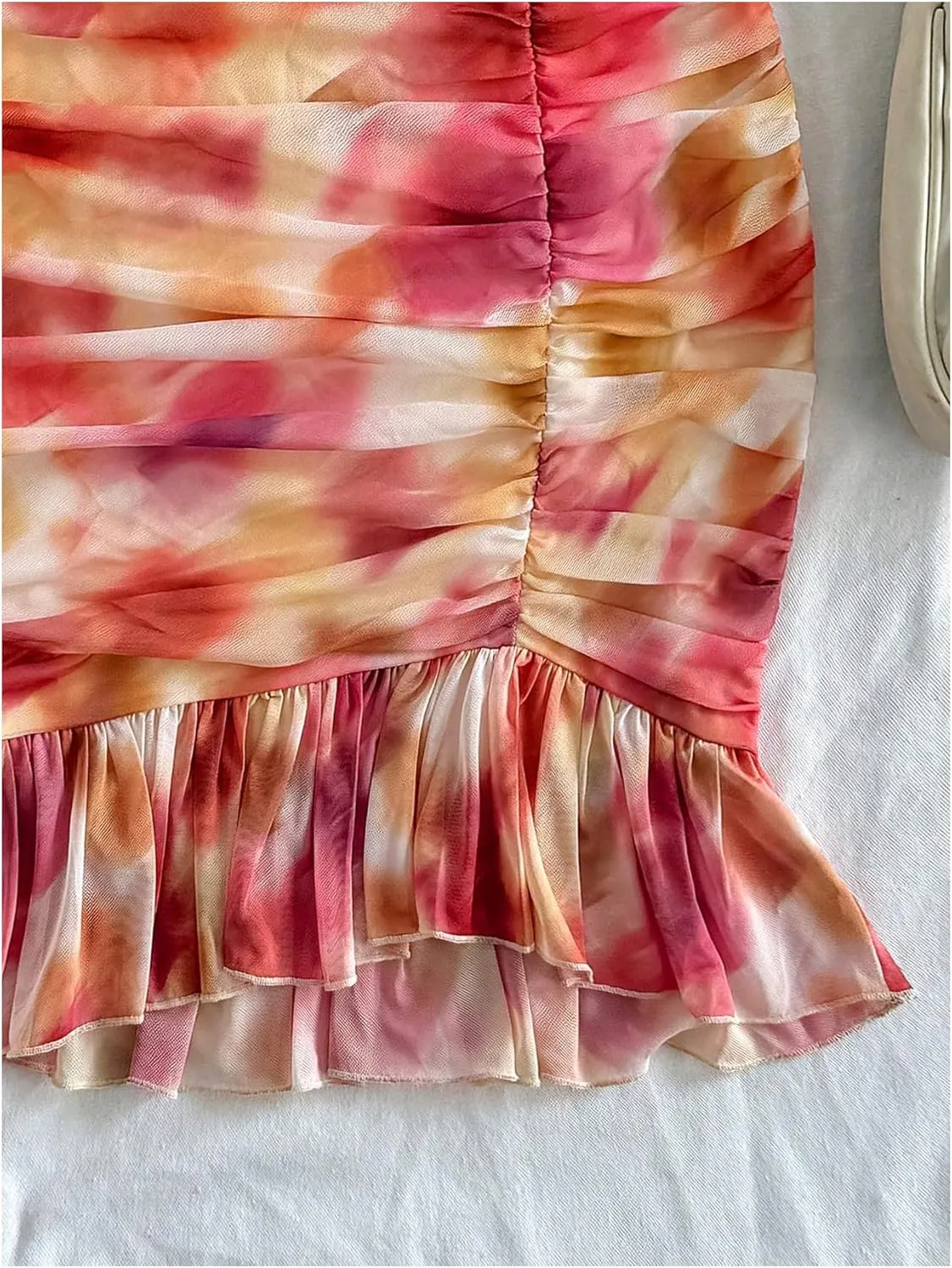 Verdusa Women's Ruched Ruffle Hem Bodycon Cami Dress Boho Sweetheart Neck Mini Dress