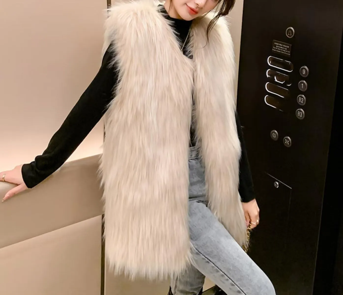 Women's Faux Fur Vest Long Coat Sleeveless Jacket Girls Winter Fluffy Warm Outwear Plush Overcoat with Pockets