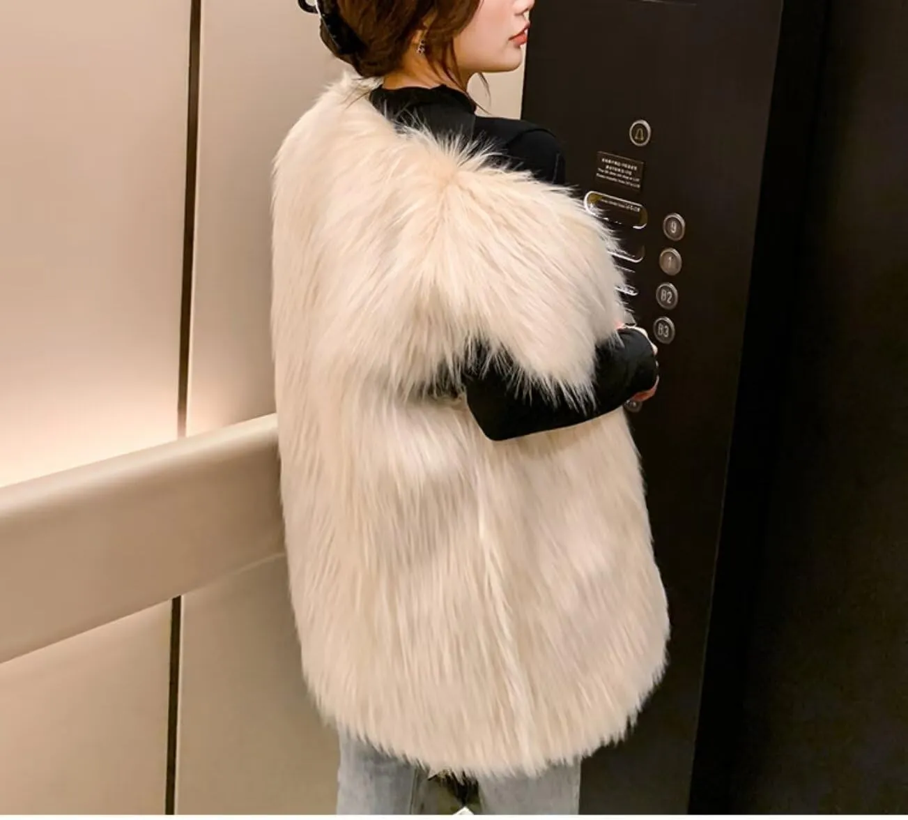 Women's Faux Fur Vest Long Coat Sleeveless Jacket Girls Winter Fluffy Warm Outwear Plush Overcoat with Pockets