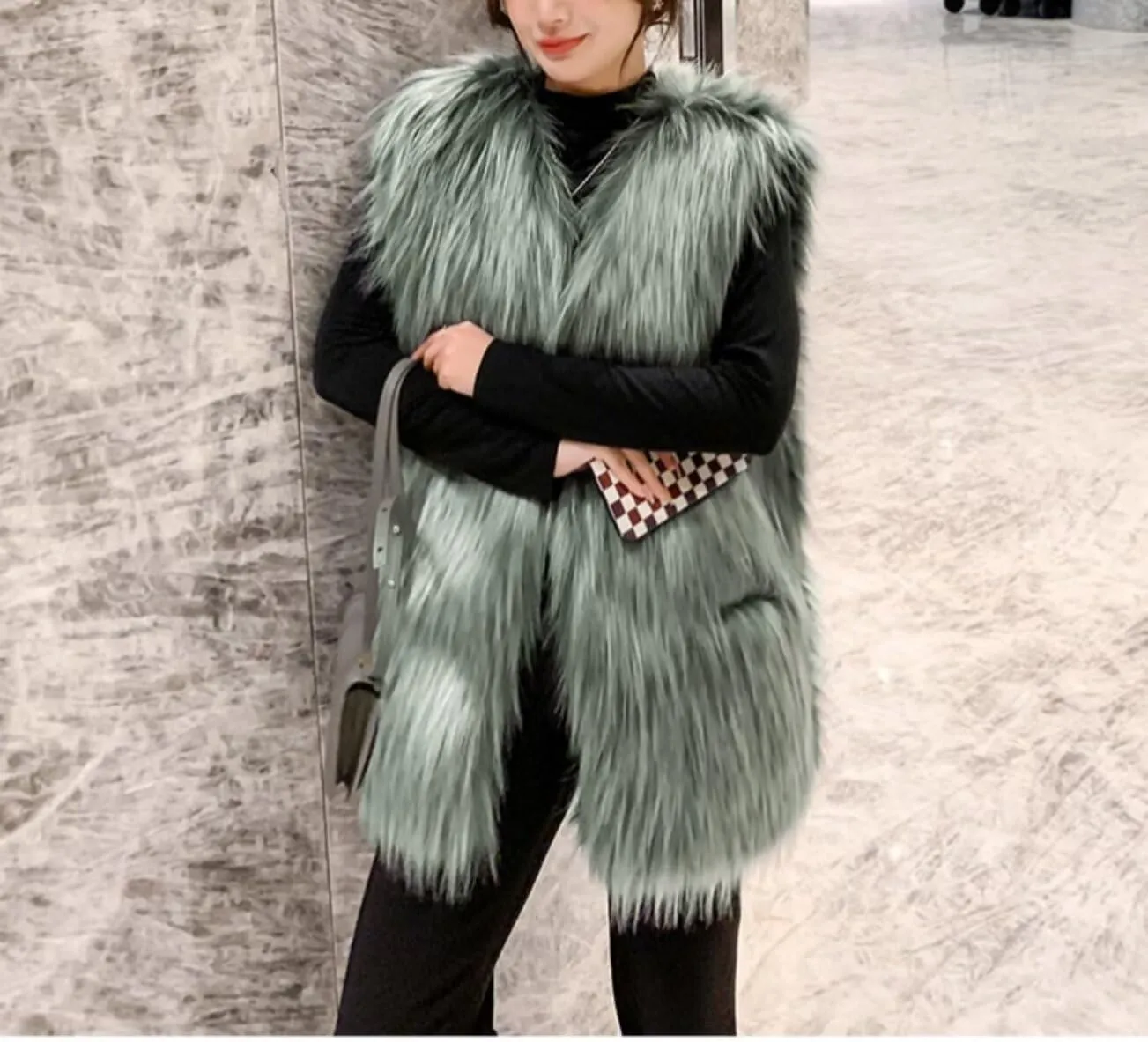 Women's Faux Fur Vest Long Coat Sleeveless Jacket Girls Winter Fluffy Warm Outwear Plush Overcoat with Pockets