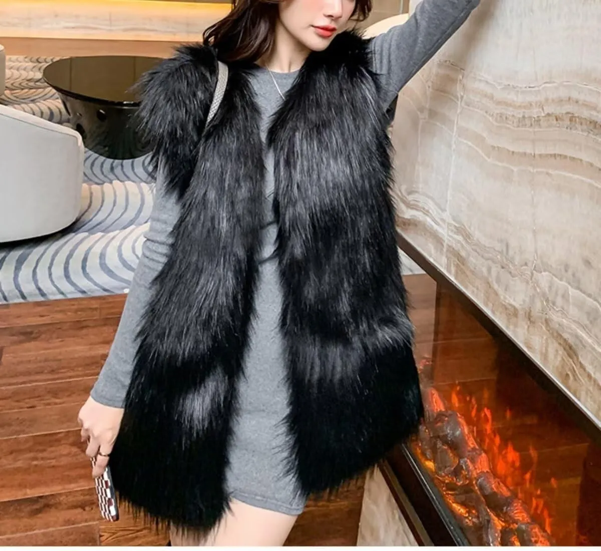 Women's Faux Fur Vest Long Coat Sleeveless Jacket Girls Winter Fluffy Warm Outwear Plush Overcoat with Pockets