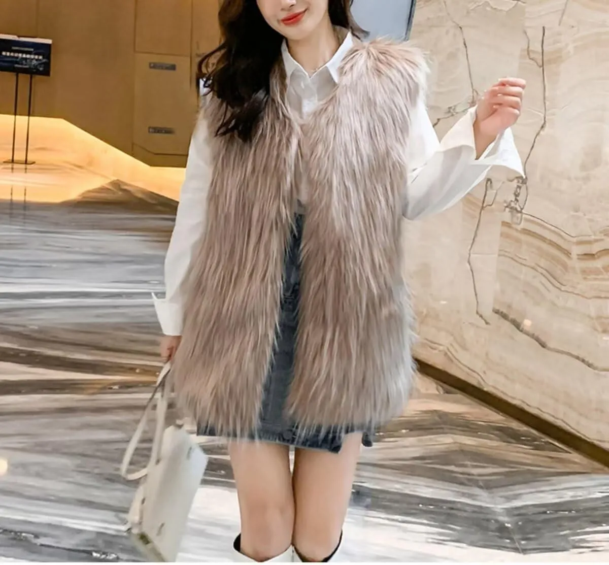 Women's Faux Fur Vest Long Coat Sleeveless Jacket Girls Winter Fluffy Warm Outwear Plush Overcoat with Pockets