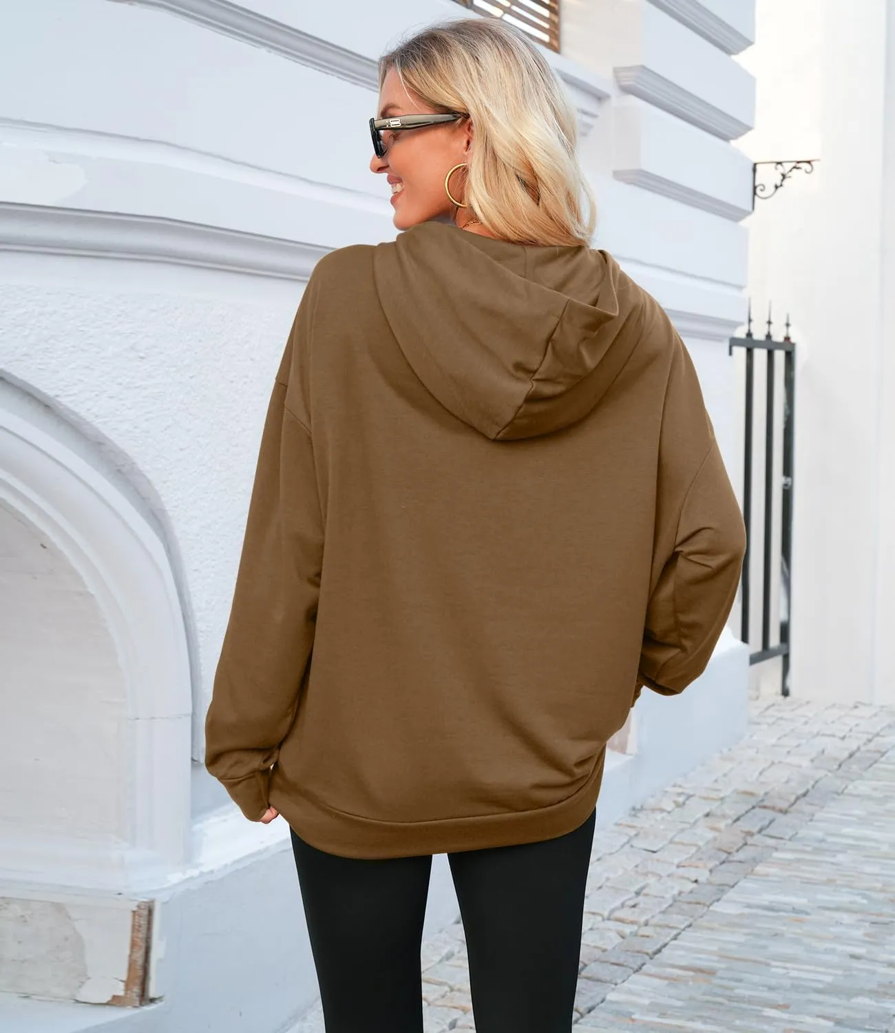 Womens Oversized Hoodies Long Sleeve Sweatshirts Drop Shoulder Pullover Shirts Top Fall Outfits with Pocket